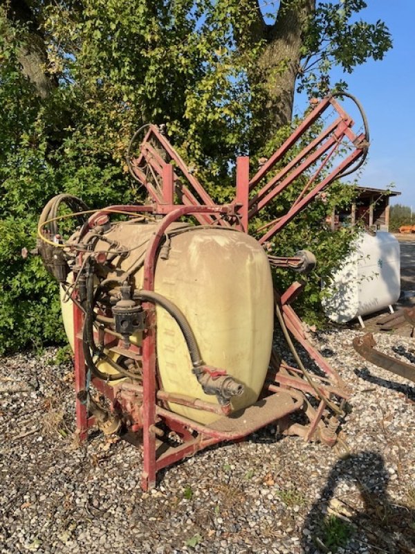 Feldspritze van het type Hardi 1000 liter 12 meter, Gebrauchtmaschine in Odense SV (Foto 1)