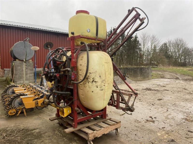 Feldspritze van het type Hardi 12 meter. Sprøjten er synet i efteåret 2024, Gebrauchtmaschine in øster ulslev (Foto 1)