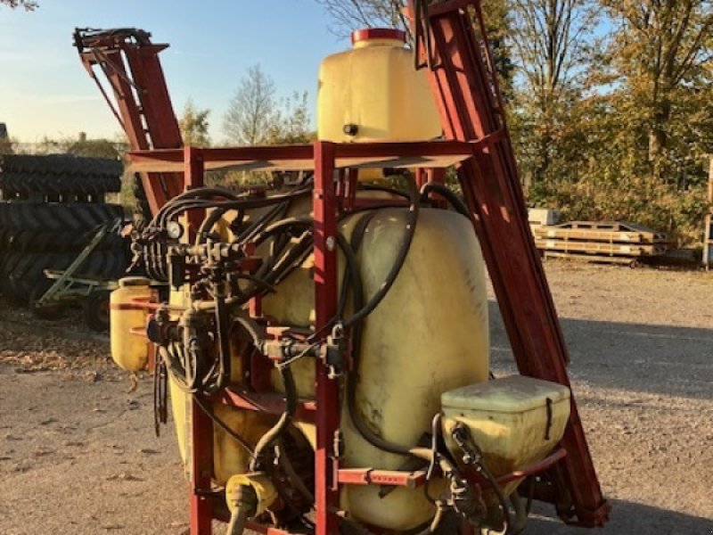 Feldspritze za tip Hardi 1200 l, 12 meters, Gebrauchtmaschine u Odense SV