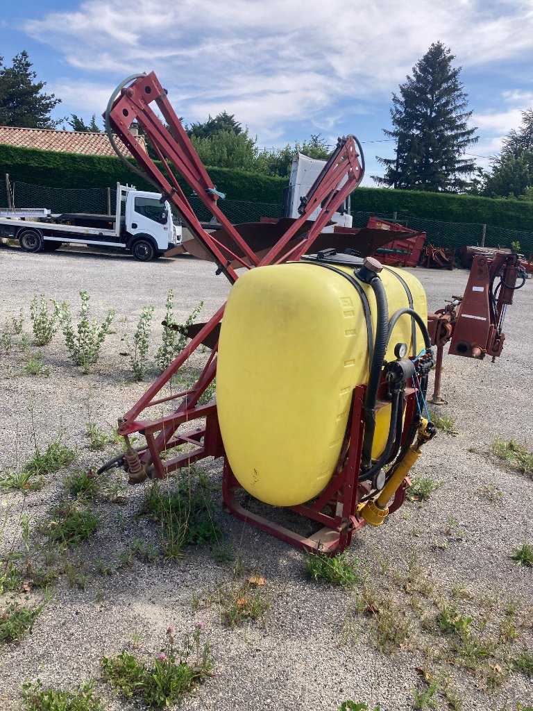 Feldspritze tip Hardi 600 L, Gebrauchtmaschine in VERNOUX EN VIVARAIS (Poză 2)