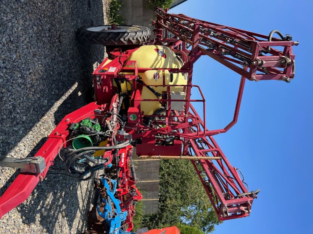 Feldspritze du type Hardi Commander 2800 L Classic, Gebrauchtmaschine en Dol-de-Bretagne (Photo 8)