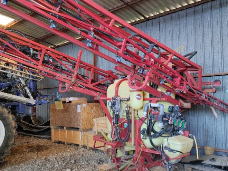 Feldspritze tip Hardi MEGA 1200, Gebrauchtmaschine in FRESNAY LE COMTE (Poză 1)