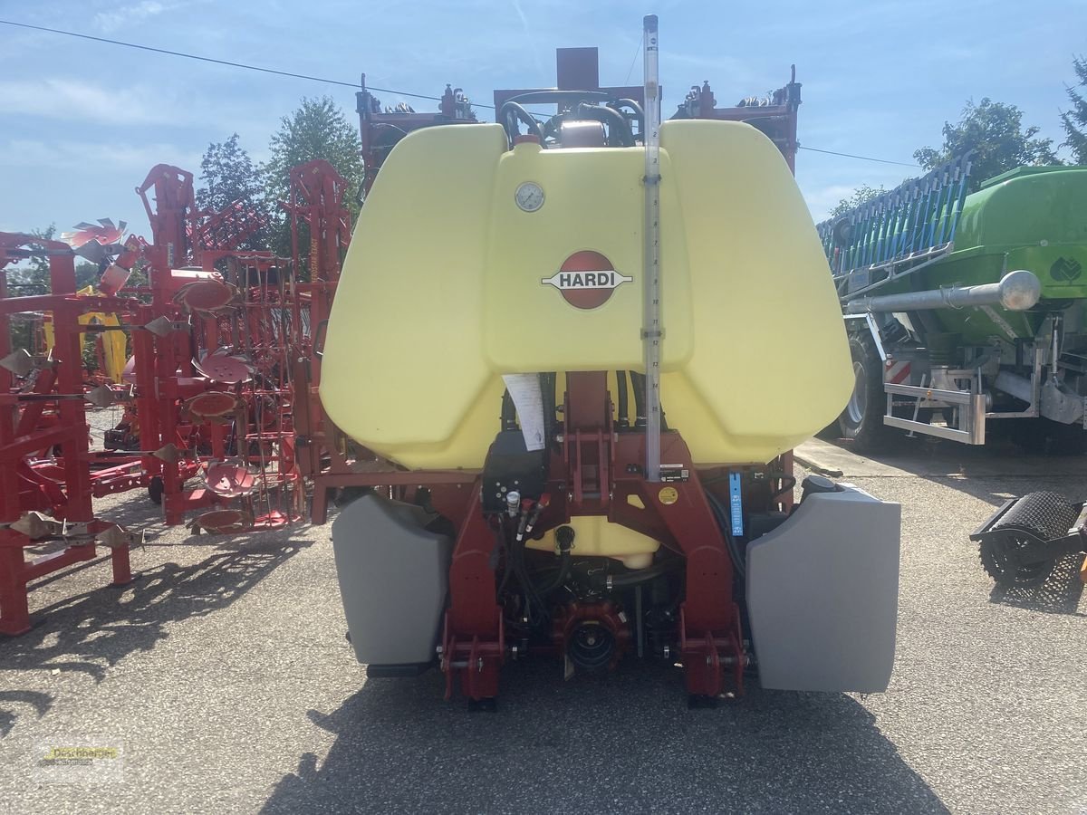 Feldspritze van het type Hardi Mega 1500 VPZ - 21m, Neumaschine in Senftenbach (Foto 7)