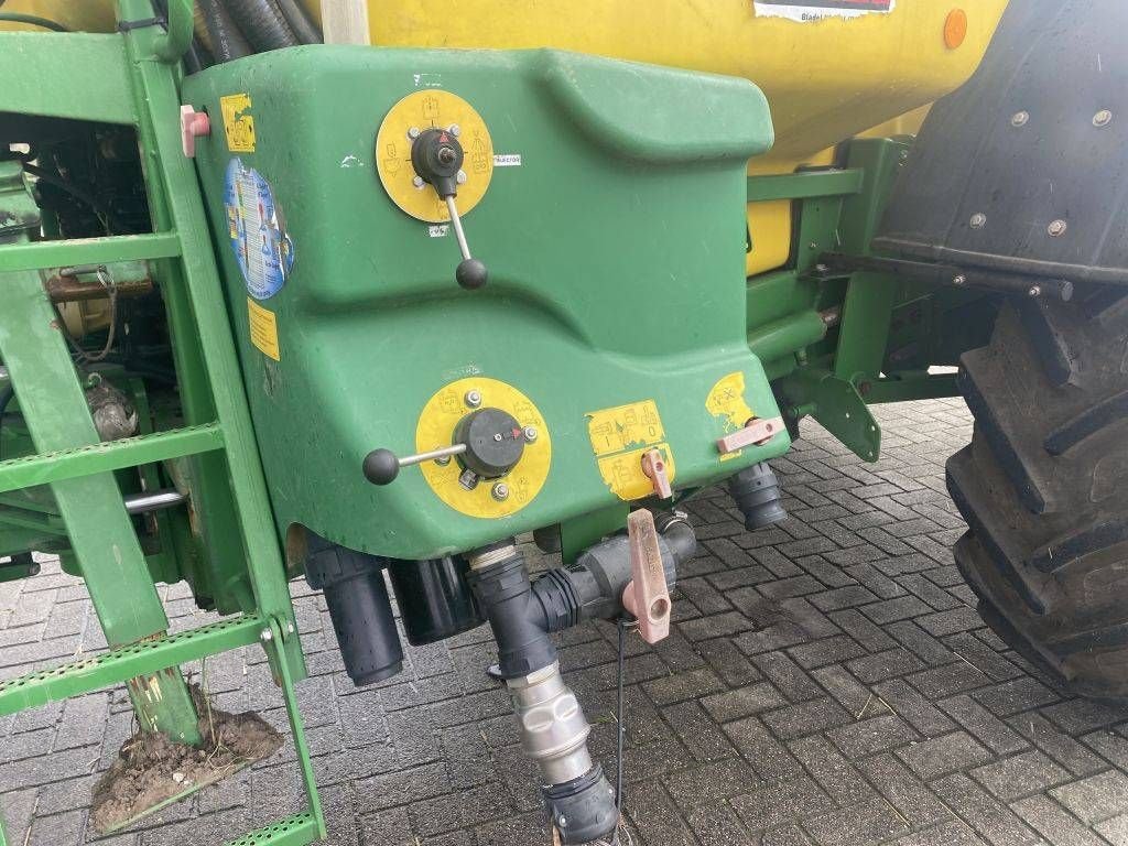 Feldspritze tip John Deere 732, Gebrauchtmaschine in Roosendaal (Poză 8)