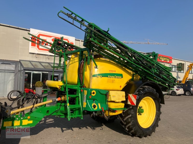 Feldspritze van het type John Deere 740, Gebrauchtmaschine in Demmin