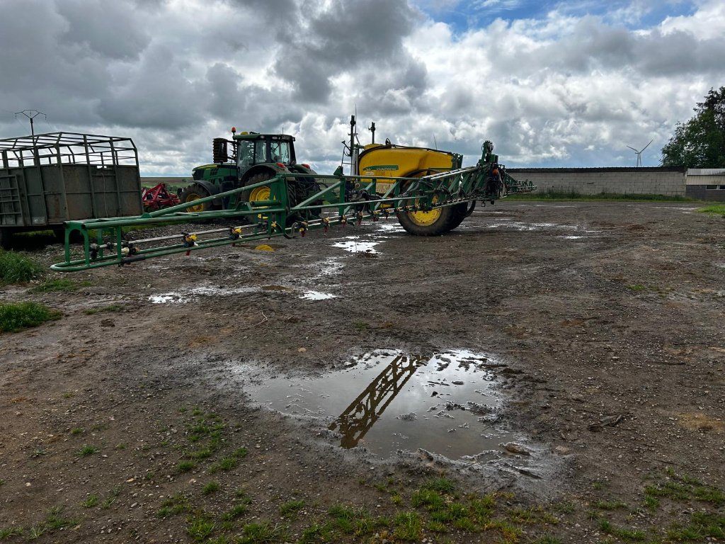 Feldspritze типа John Deere 740I, Gebrauchtmaschine в Eton (Фотография 9)