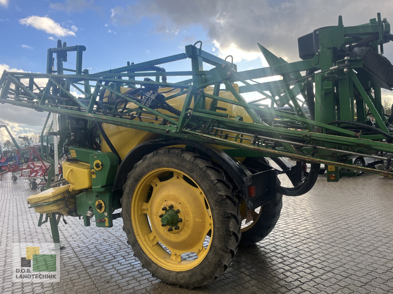 Feldspritze του τύπου John Deere 824 150er Spur, 24 m Gestänge, Gebrauchtmaschine σε Langweid am Lech (Φωτογραφία 7)