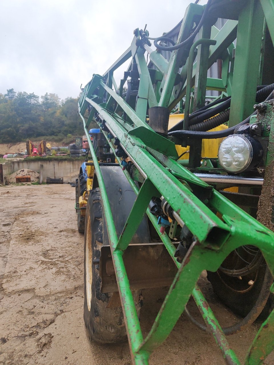 Feldspritze van het type John Deere 824, Gebrauchtmaschine in STENAY (Foto 8)