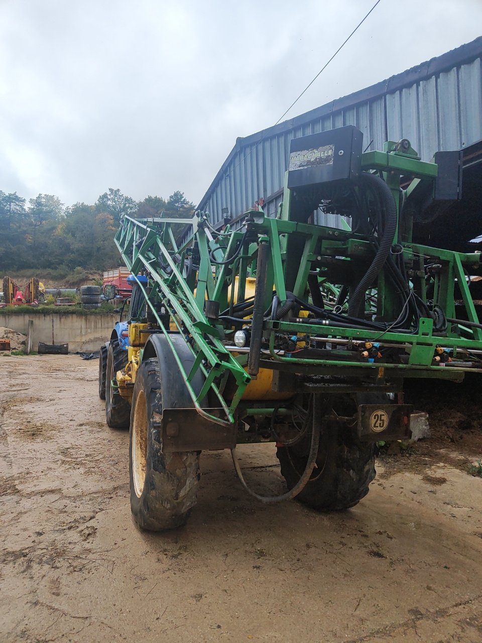 Feldspritze van het type John Deere 824, Gebrauchtmaschine in STENAY (Foto 5)