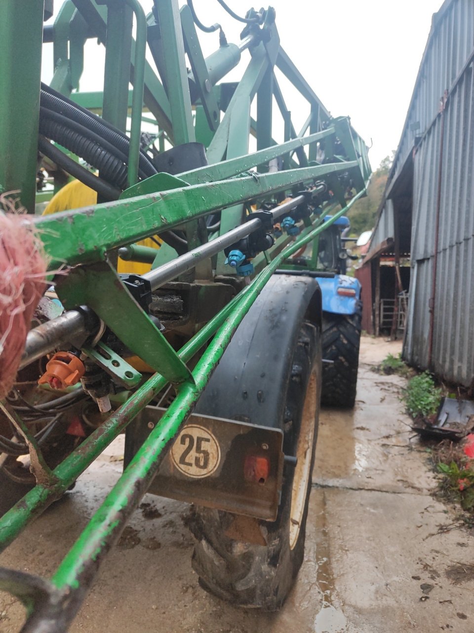 Feldspritze van het type John Deere 824, Gebrauchtmaschine in STENAY (Foto 7)