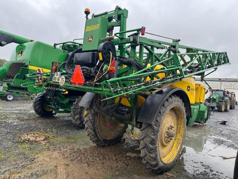 Feldspritze от тип John Deere M740, Gebrauchtmaschine в Wargnies Le Grand (Снимка 3)