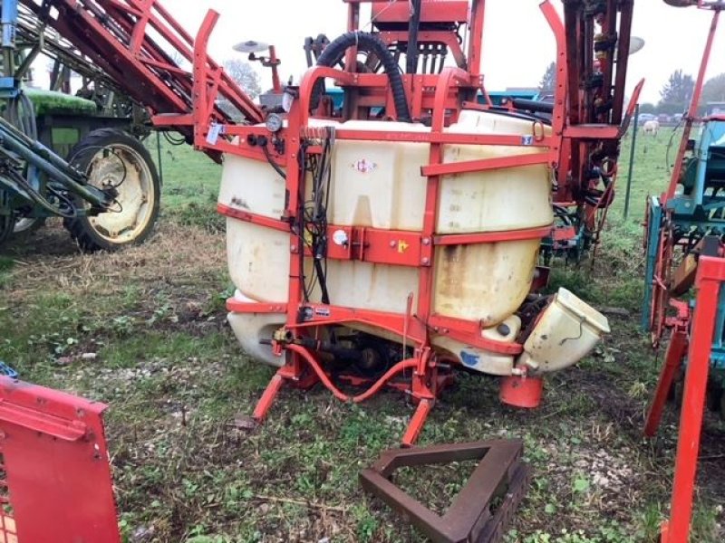 Feldspritze van het type Kuhn 1000L, Gebrauchtmaschine in les hayons (Foto 3)