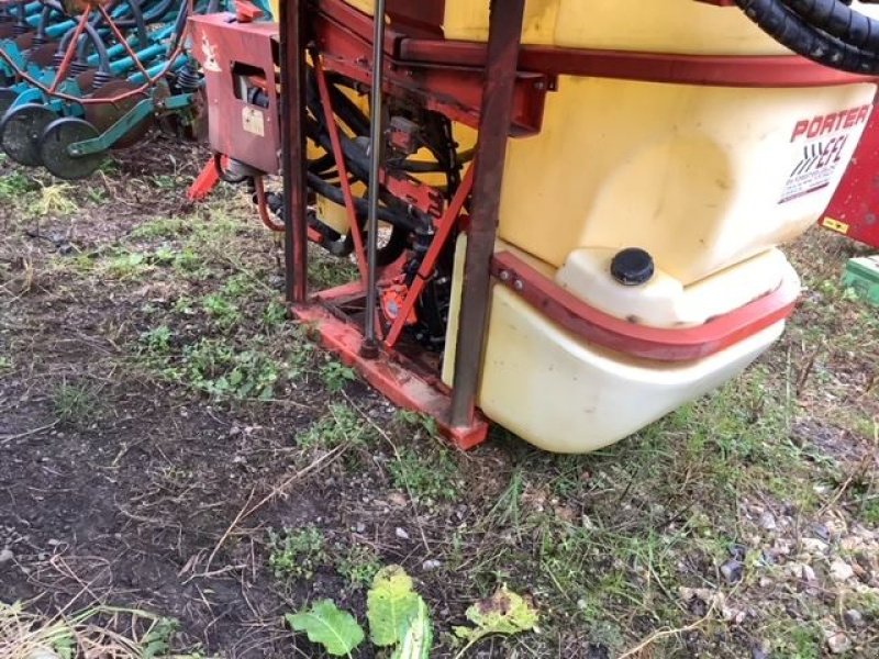 Feldspritze typu Kuhn 1000L, Gebrauchtmaschine v les hayons (Obrázek 4)