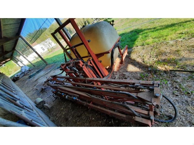 Feldspritze tip Kuhn 800L, Gebrauchtmaschine in ANTIGNY (Poză 2)