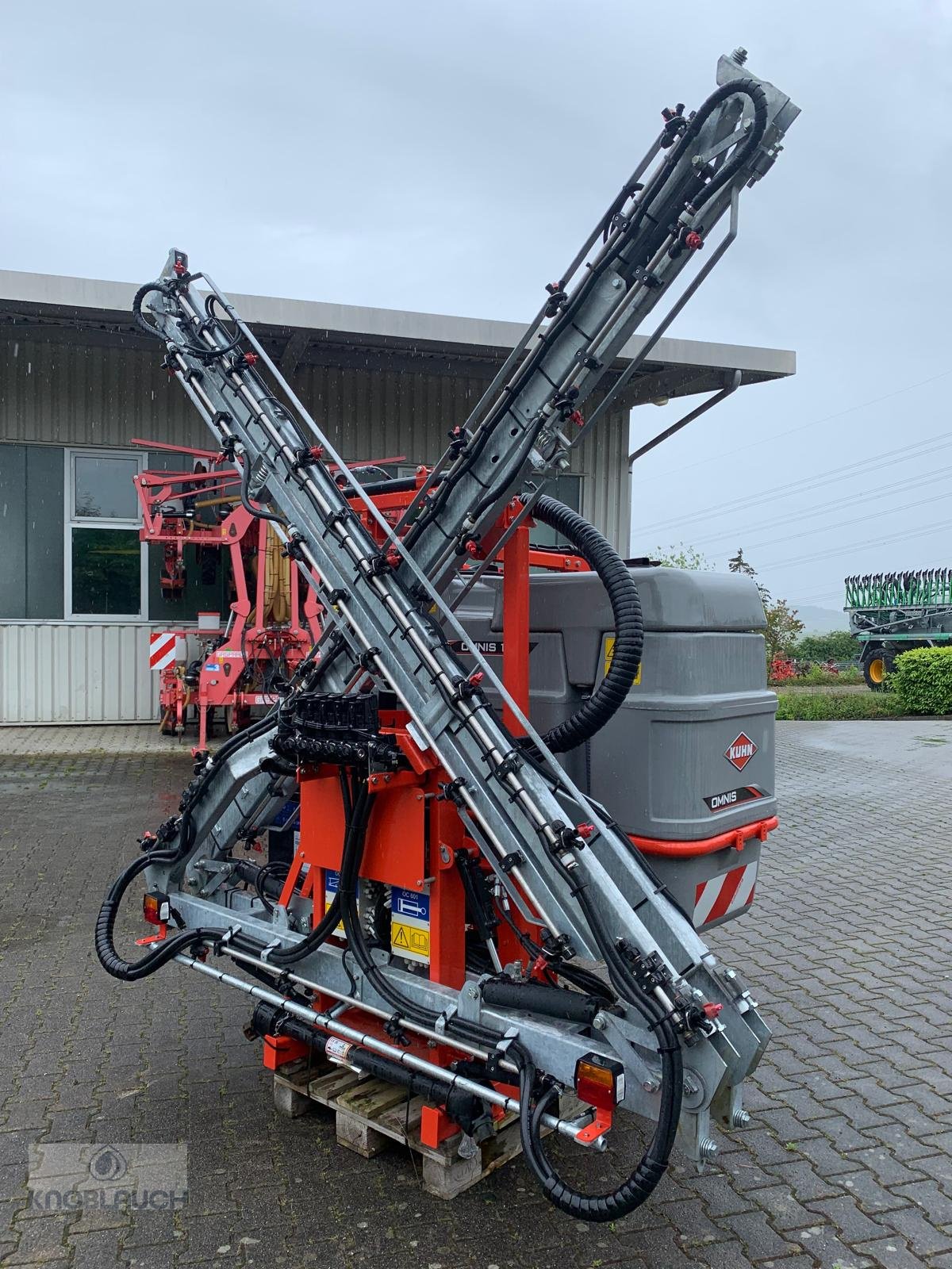 Feldspritze van het type Kuhn Omnis 1000, Neumaschine in Kandern-Tannenkirch (Foto 1)