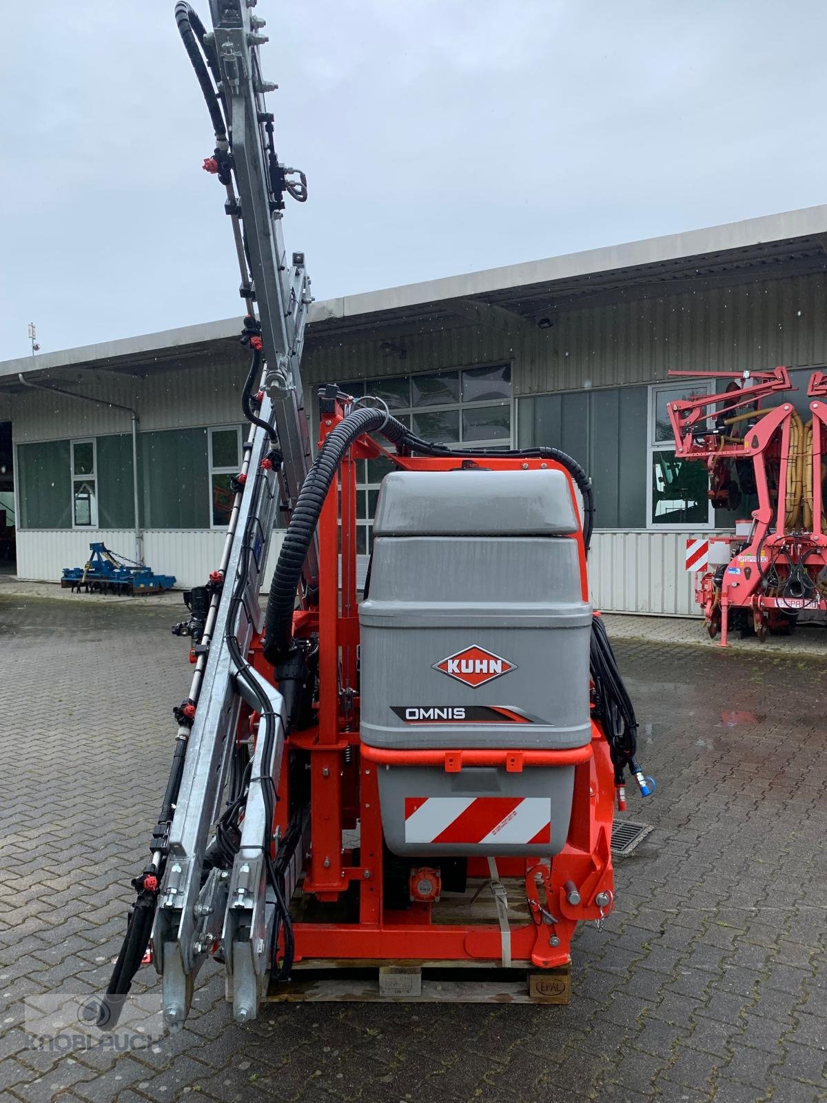 Feldspritze del tipo Kuhn Omnis 1000, Neumaschine en Kandern-Tannenkirch (Imagen 3)