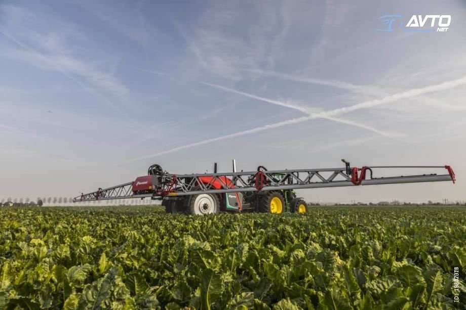 Feldspritze typu Kverneland iXtrack T3, Gebrauchtmaschine v Naklo (Obrázek 2)