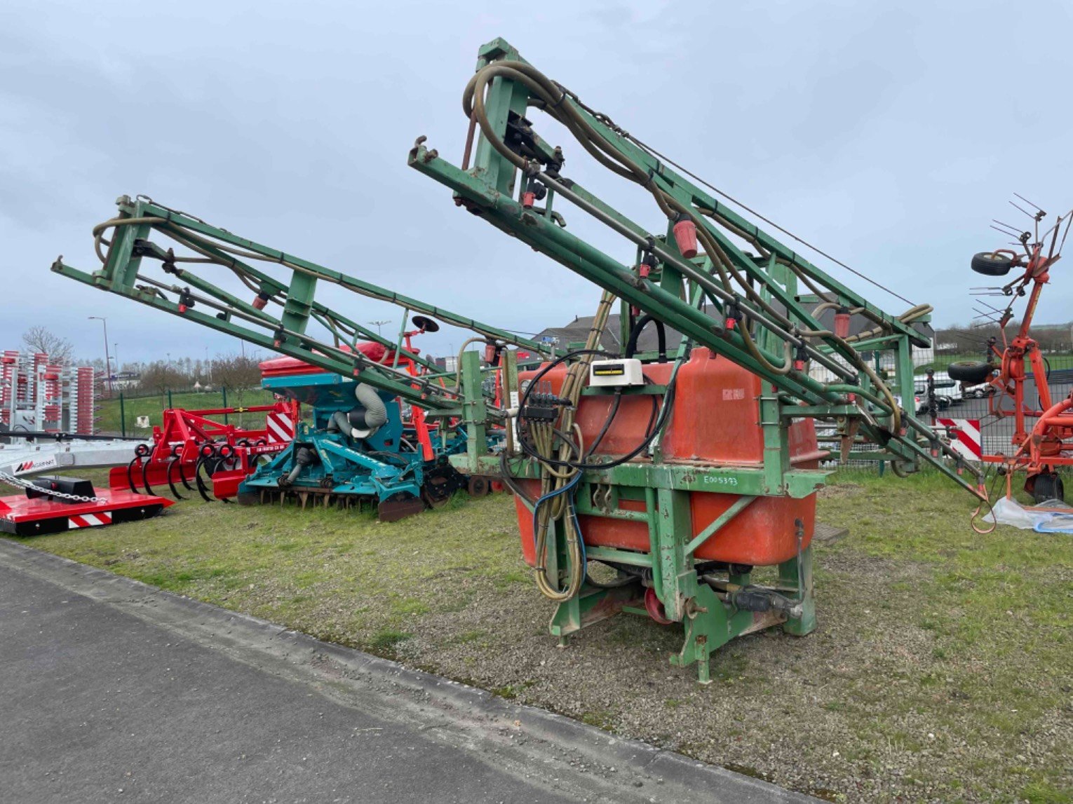 Feldspritze van het type Sonstige Pulvérisateur - autre 18M Seguip, Gebrauchtmaschine in SAINT CLAIR SUR ELLE (Foto 1)