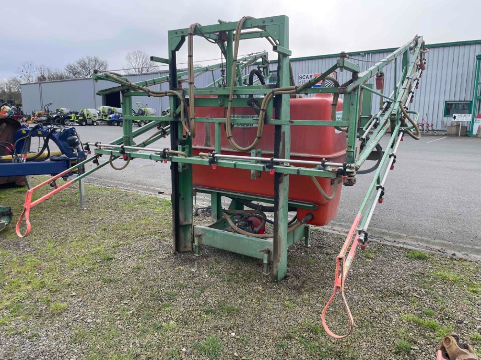 Feldspritze van het type Sonstige Pulvérisateur - autre 18M Seguip, Gebrauchtmaschine in SAINT CLAIR SUR ELLE (Foto 5)