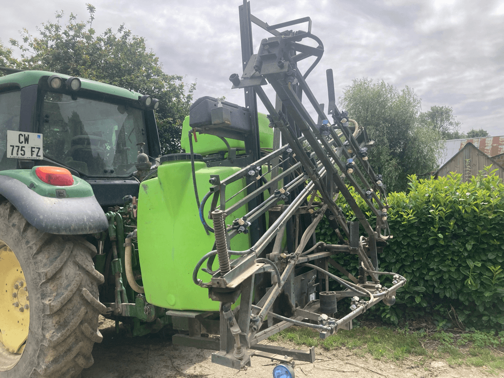 Feldspritze tip Tecnoma 800 LITRES, Gebrauchtmaschine in TREMEUR (Poză 1)