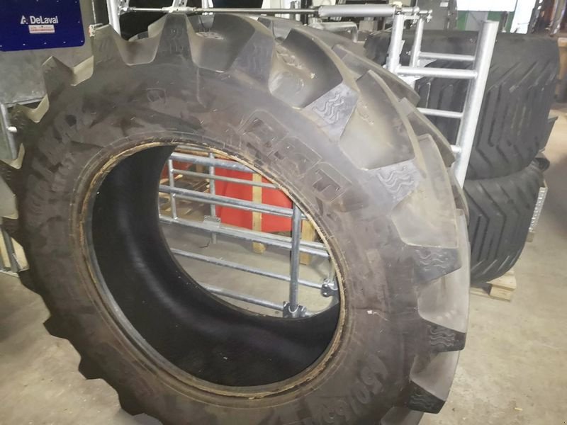 Felge a típus BKT 650/65 R 42 Reifen Agrimax RT 657, Neumaschine ekkor: St. Marienkirchen (Kép 3)