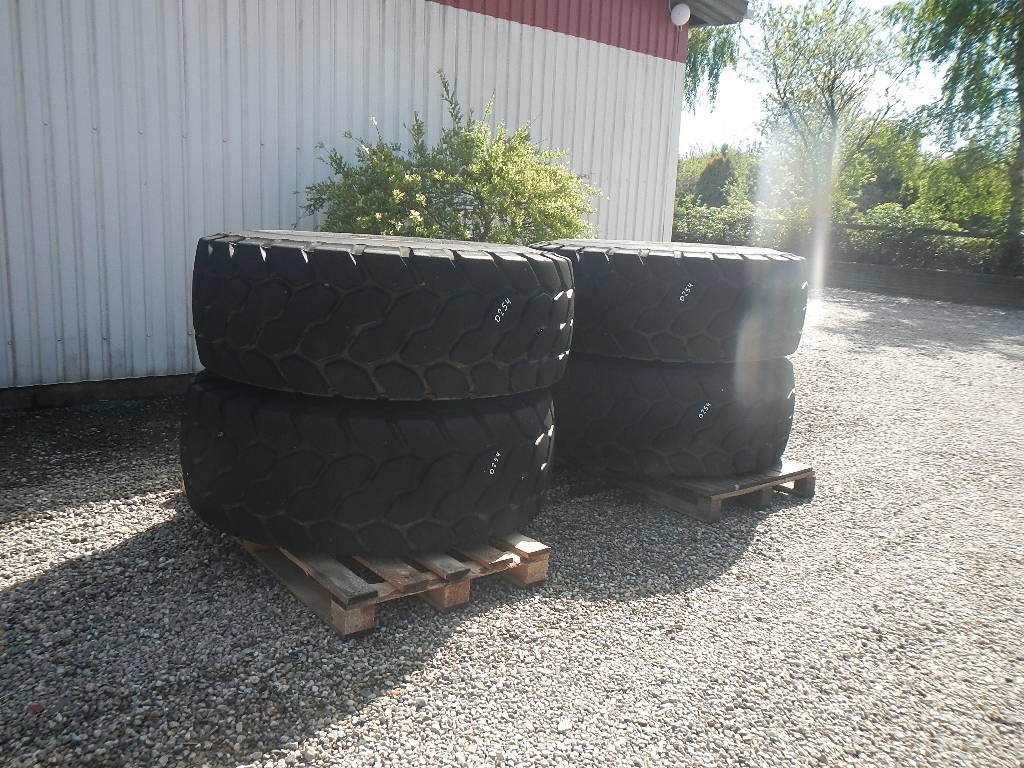 Felge tip Bridgestone 20.5R25 D254, Gebrauchtmaschine in Aabenraa (Poză 2)