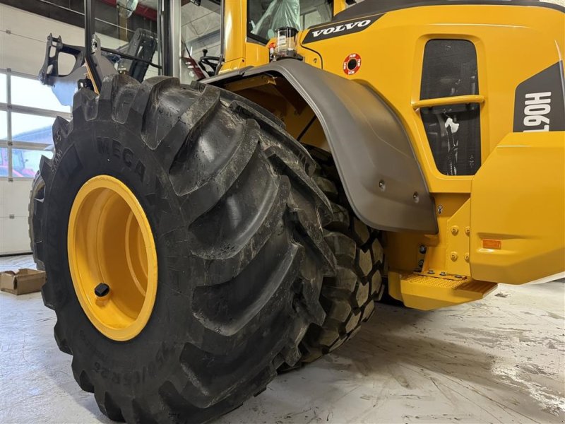 Felge van het type Michelin 750/65R26 FABRIKSNYE TIL VOLVO L70 OG L90, Gebrauchtmaschine in Nørager (Foto 1)