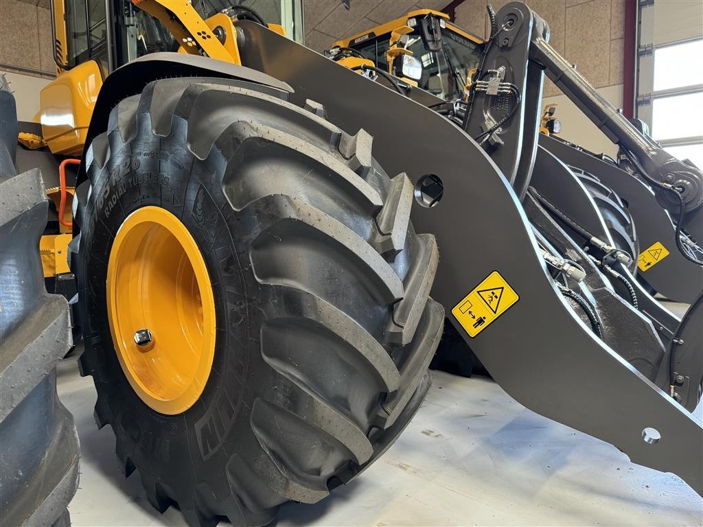 Felge tipa Michelin 750/65R26 FABRIKSNYE TIL VOLVO L70 OG L90, Gebrauchtmaschine u Nørager (Slika 1)