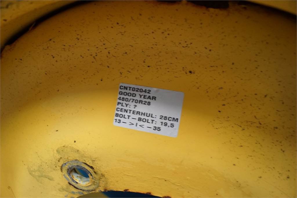 Felge от тип New Holland 28 480/70R28, Gebrauchtmaschine в Hemmet (Снимка 12)