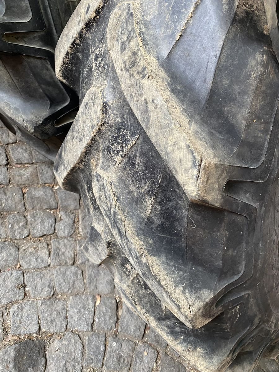 Felge del tipo Pirelli Zwillingsräder 14,9 R 28, Gebrauchtmaschine en Ebensee (Imagen 7)