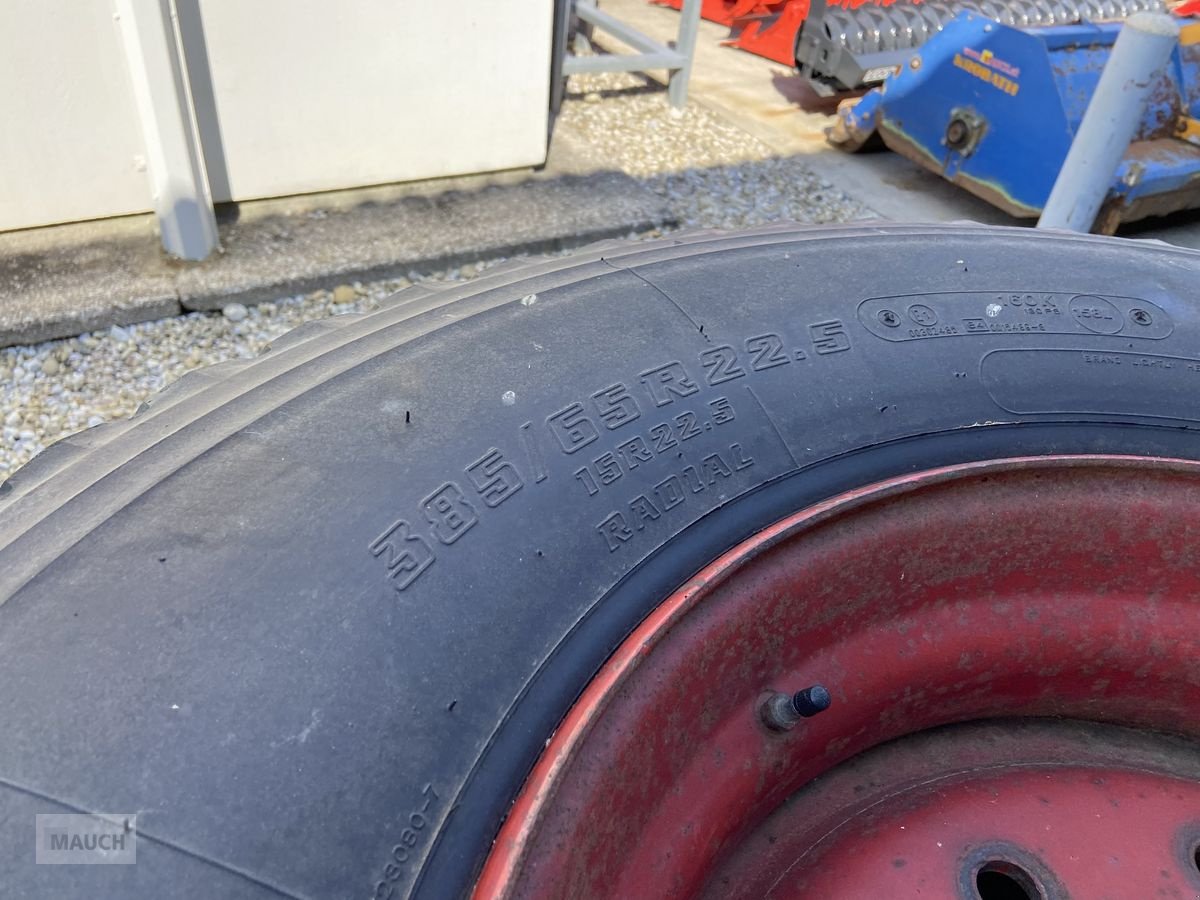 Felge des Typs Sonstige Bridgestone 385/65R22,5, Gebrauchtmaschine in Burgkirchen (Bild 3)