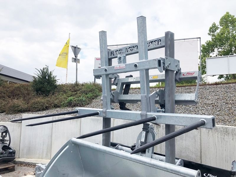 Folienballenzange a típus Sonstige Fliegl Combi Duplex Ballengabel, Neumaschine ekkor: St. Marienkirchen (Kép 1)