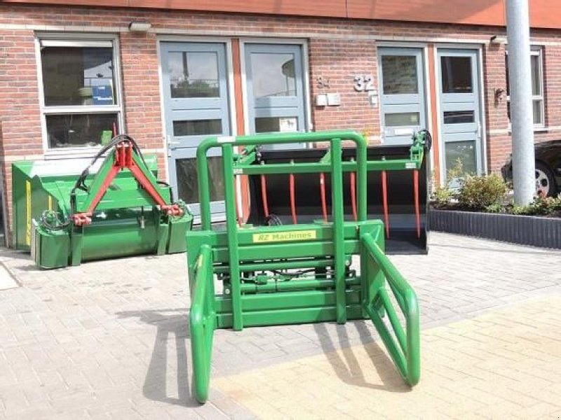 Folienballenzange van het type Sonstige RZ Machines RZ2300, Neumaschine in Westwoud (Foto 5)