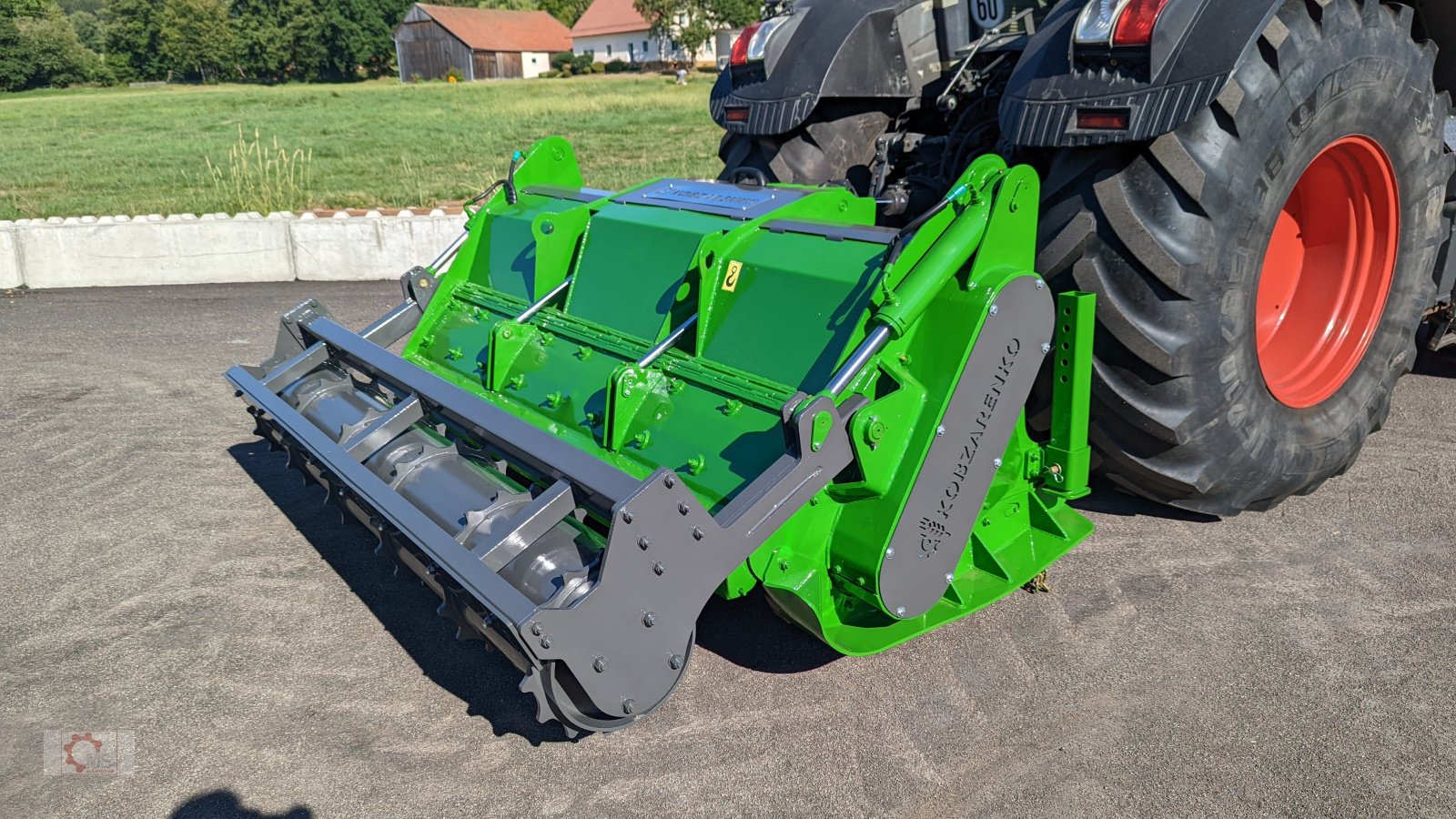 Forstfräse & Forstmulcher of the type Kobzarenko Forstmulcher 2,5m Drückevorrichtung Häckselklappe, Neumaschine in Tiefenbach (Picture 12)