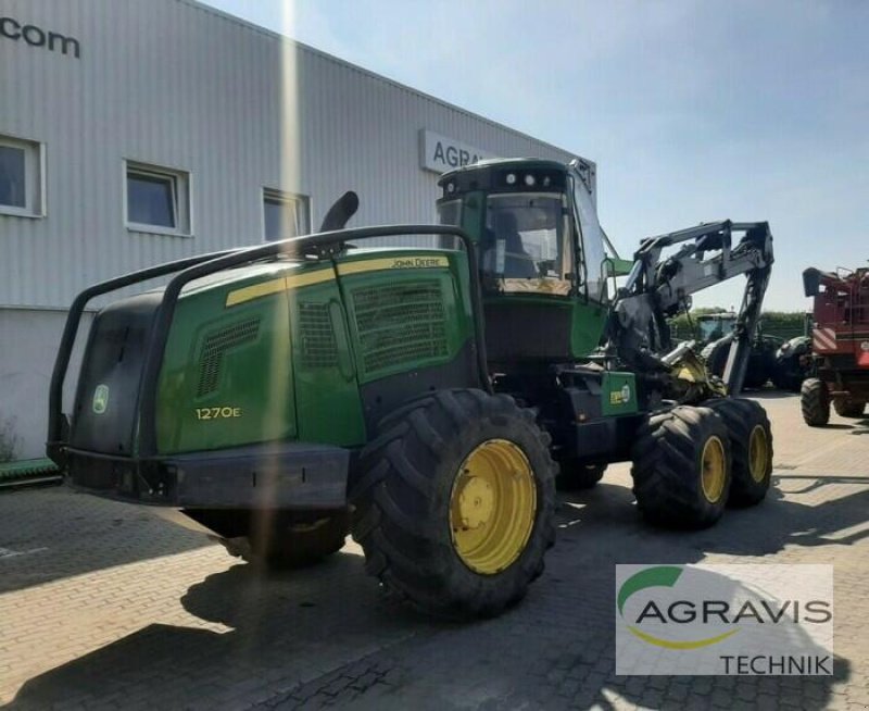 Forstschlepper des Typs John Deere 1270 E HARVESTER, Gebrauchtmaschine in Calbe / Saale (Bild 5)