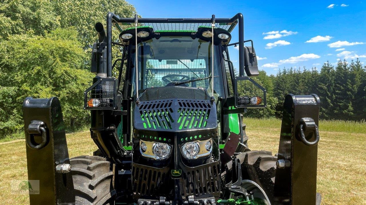 Forstschlepper des Typs John Deere Luchs - Kotschenreuther, Neumaschine in Steinwiesen (Bild 9)