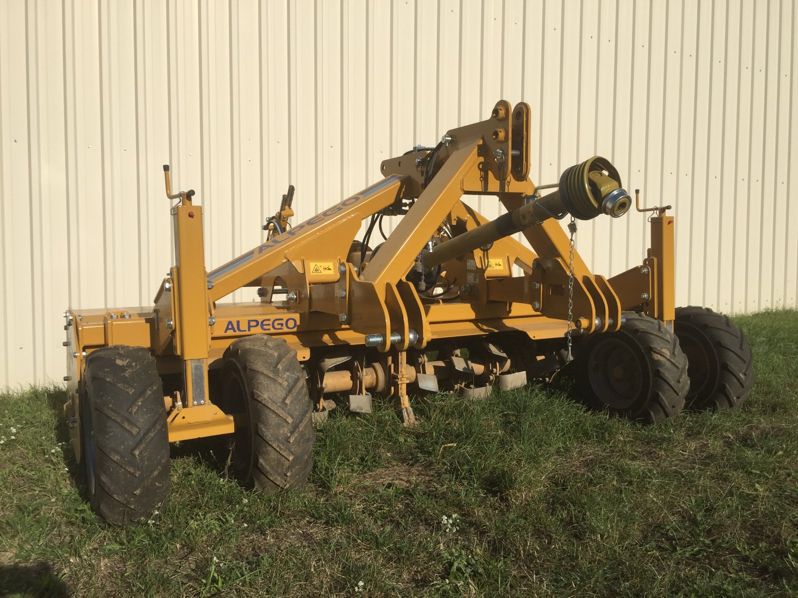 Fräse van het type Alpego RG 300, Neumaschine in Kitzingen (Foto 3)