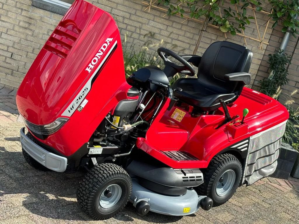 Freischneider & Trimmer Türe ait Honda HF 2625 zitmaaier Demo bj2023 in nieuwstaat! gebruikte, Gebrauchtmaschine içinde Ameide (resim 2)