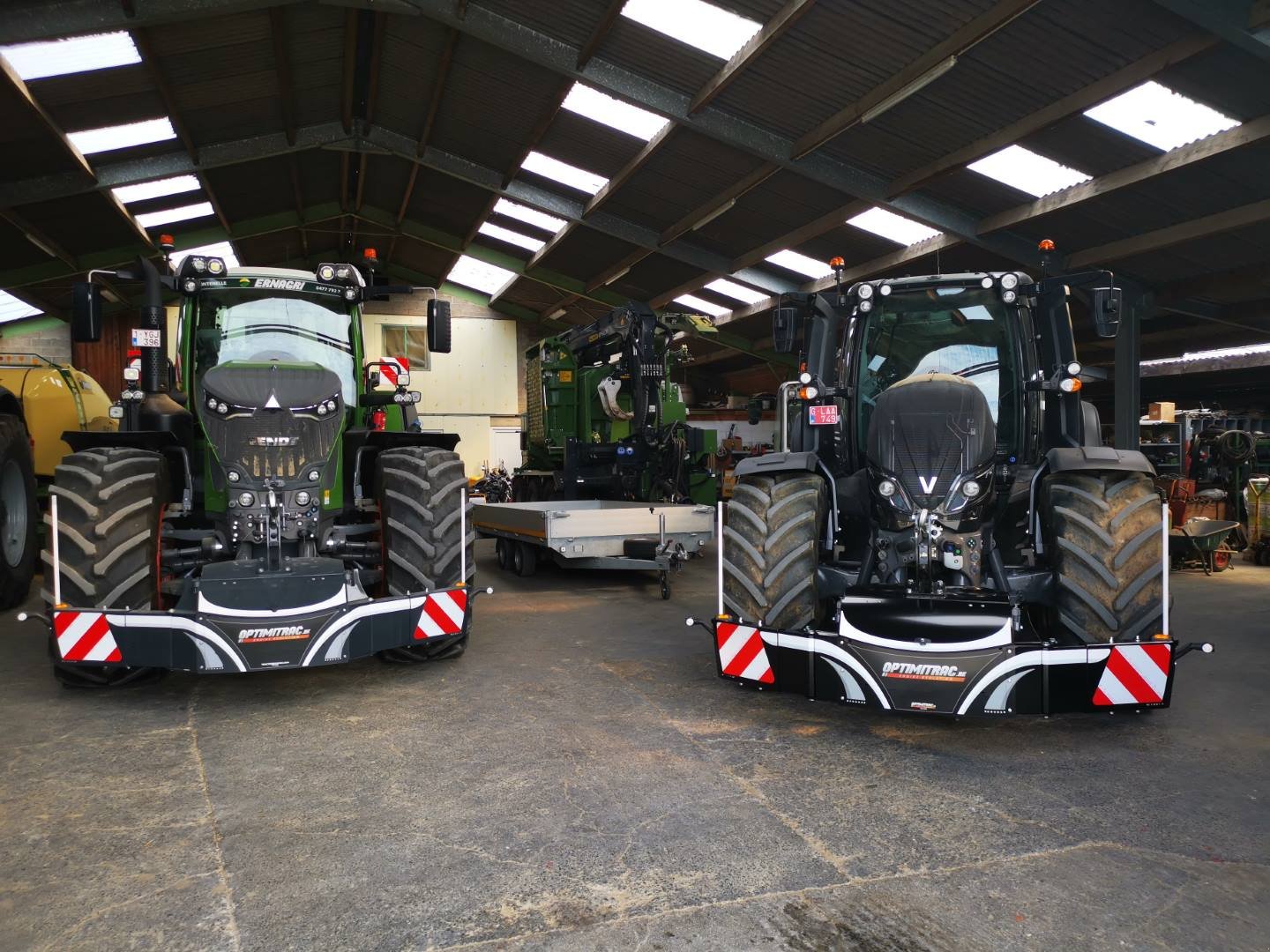 Frontgewicht of the type Agribumper Valtra TractorBumper, Neumaschine in Alphen (Picture 13)