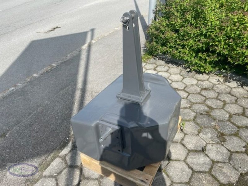 Frontgewicht del tipo Fendt 1250kg, Neumaschine en Münzkirchen (Imagen 6)