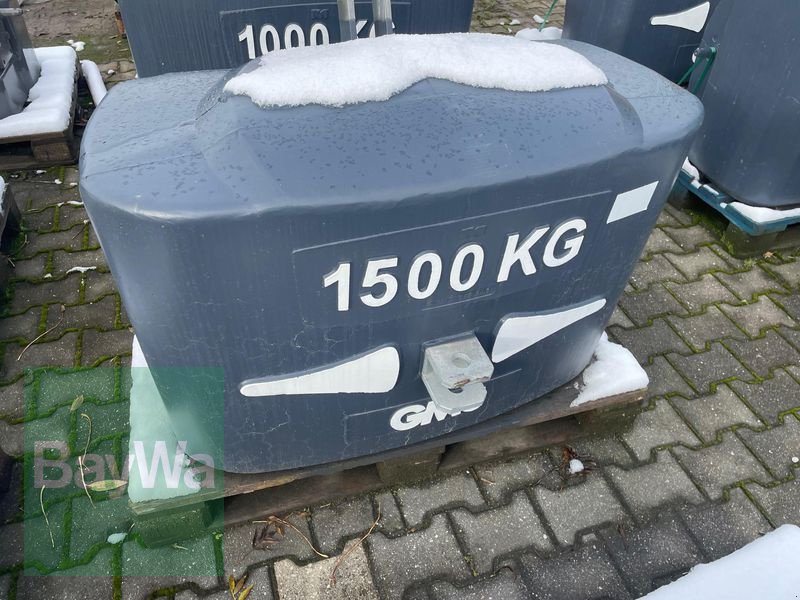 Frontgewicht tip GMC 1500 KG GEWICHT INNOV.KOMPAKT, Gebrauchtmaschine in Fürth (Poză 1)