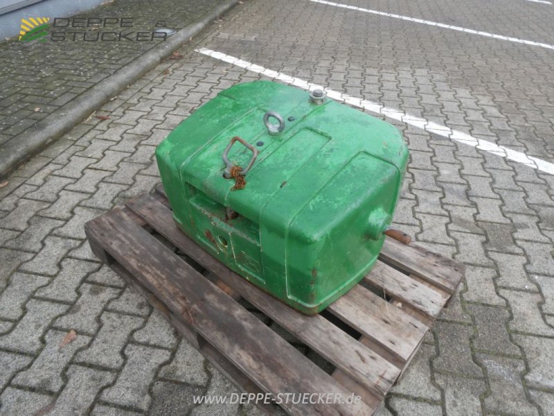Frontgewicht Türe ait John Deere 900kg Pick-Up Gewicht, Gebrauchtmaschine içinde Lauterberg/Barbis (resim 1)