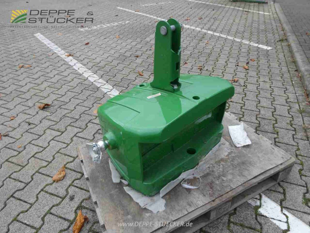 Frontgewicht del tipo John Deere 900kg Pick-Up Gewicht, Neumaschine en Lauterberg/Barbis (Imagen 2)