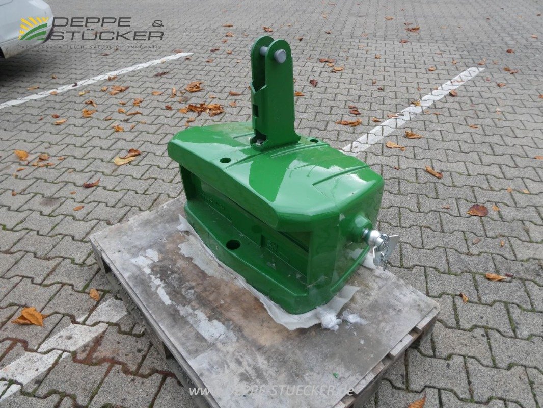 Frontgewicht del tipo John Deere 900kg Pick-Up Gewicht, Neumaschine en Lauterberg/Barbis (Imagen 2)