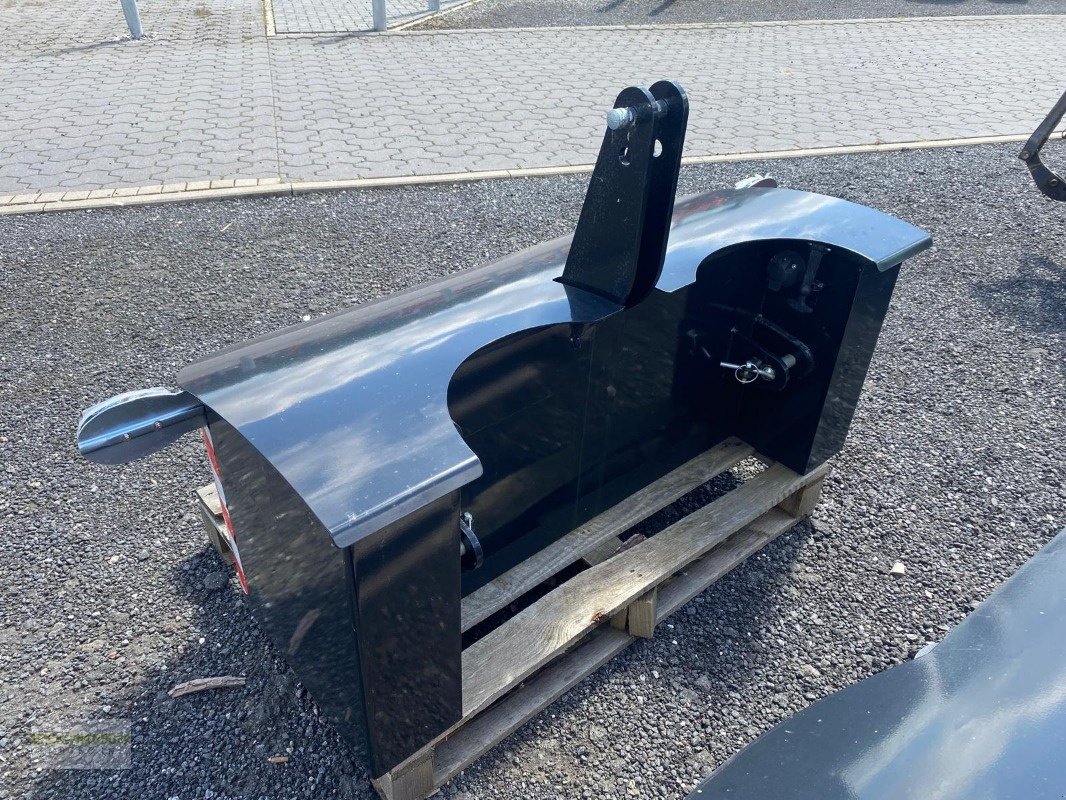 Frontgewicht del tipo Kaber Frontgewicht 600 kg, Neumaschine In Mühlengeez (Immagine 3)