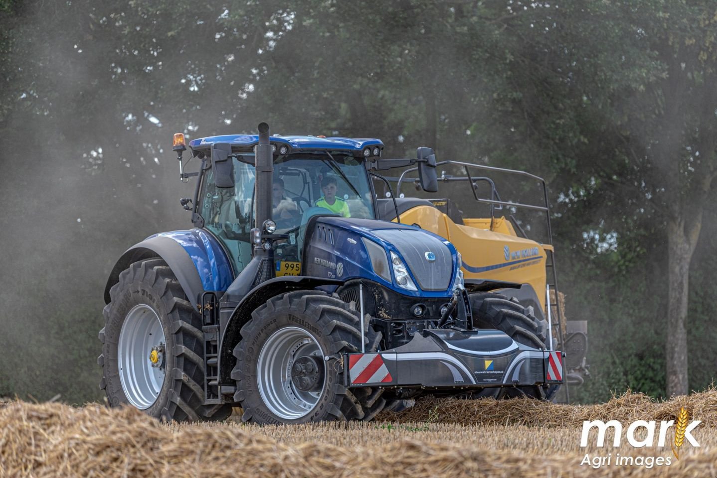 Frontgewicht typu New Holland Agribumper / TractorBumper, Gebrauchtmaschine v Alphen (Obrázek 9)