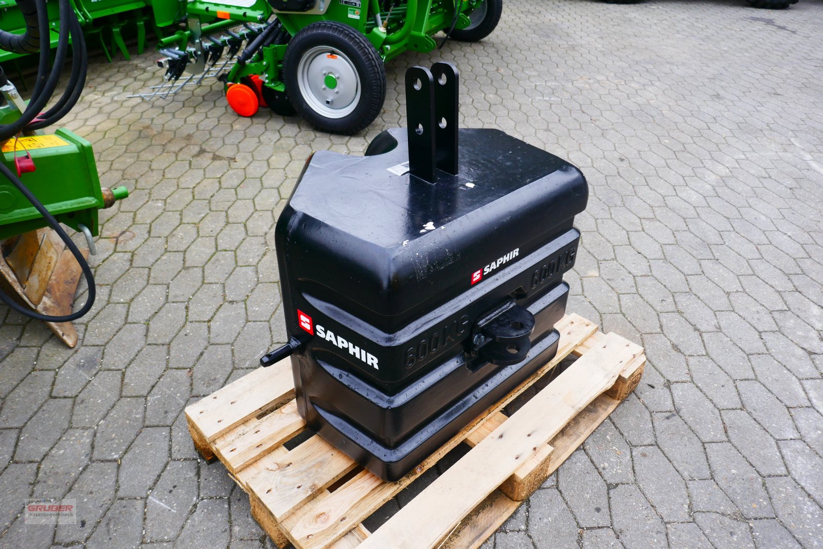 Frontgewicht tipa Saphir Stahlbetongewicht Standard 600 kg, Neumaschine u Dorfen (Slika 2)