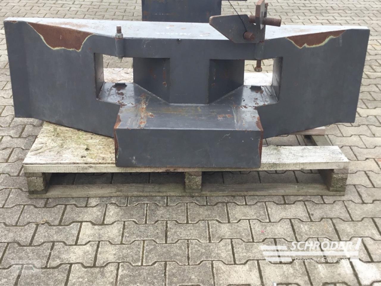 Frontgewicht typu Sonstige 2500 KG, Gebrauchtmaschine v Lastrup (Obrázok 4)