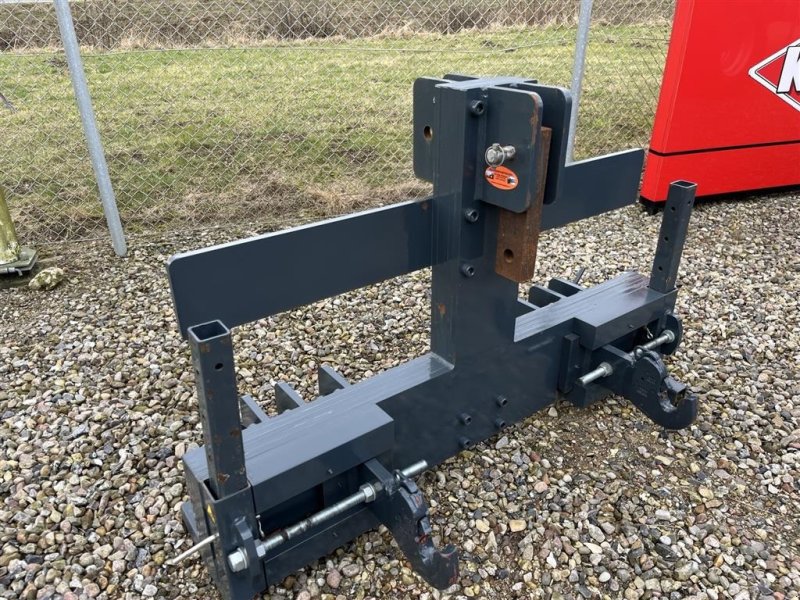 Frontgewicht del tipo Sonstige 750 kg Mulighed for ekstra 1.600 kg vægt - Totalvægt=2.350 kg, Gebrauchtmaschine en Sakskøbing (Imagen 1)