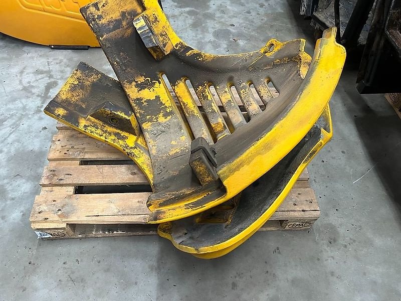 Frontgewicht του τύπου Sonstige Anfahrschutz, Heckgewicht, JCB 8052, Bagger, 2-tlg., Gebrauchtmaschine σε Meinerzhagen (Φωτογραφία 3)